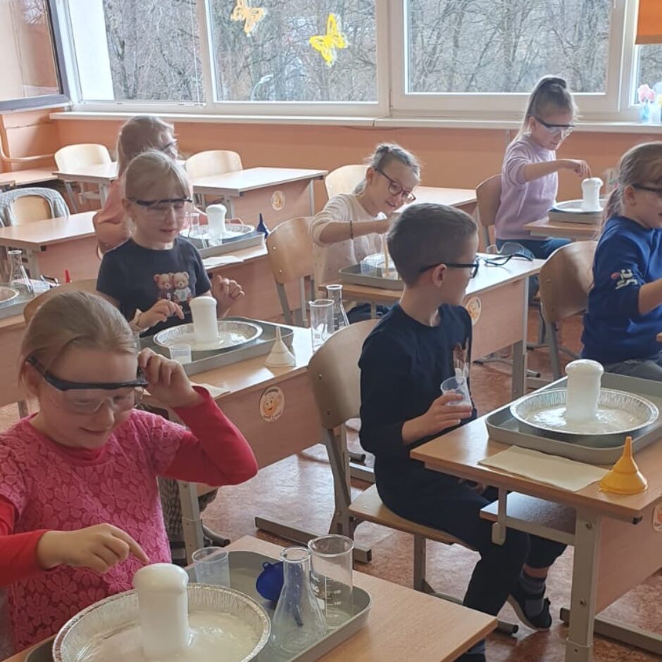 STEM projekts “Burbuļojošās gāzes ceļojums!”