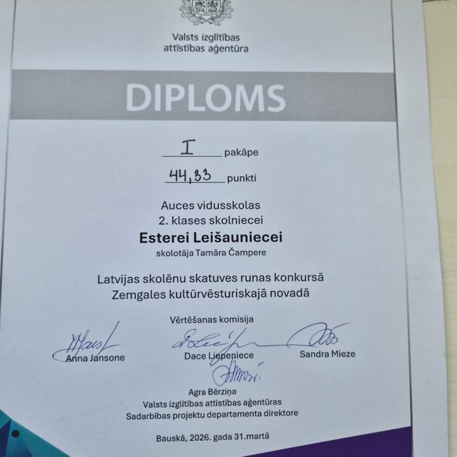 2.b klases skolniece Estere Leišauniece piedalījās Latvijas skolēnu skatuves runas konkursā
