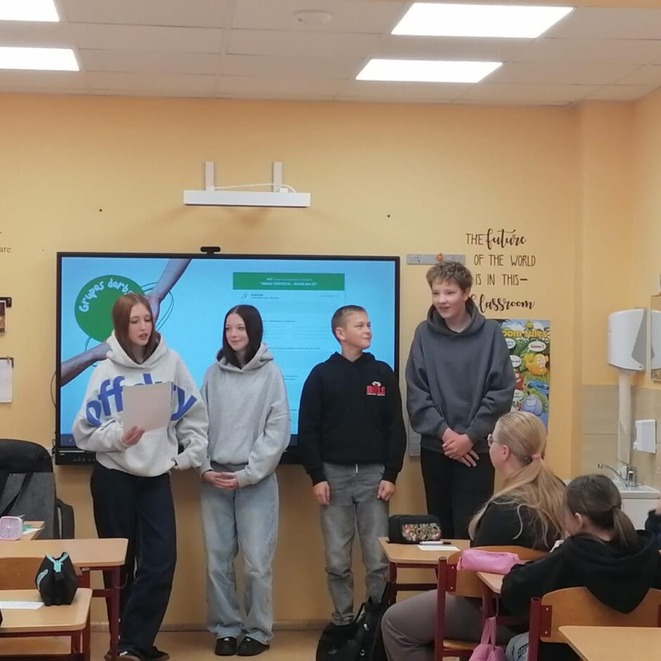 7.ab klases STEM nodarbība “Mans viedoklis - mana balss”