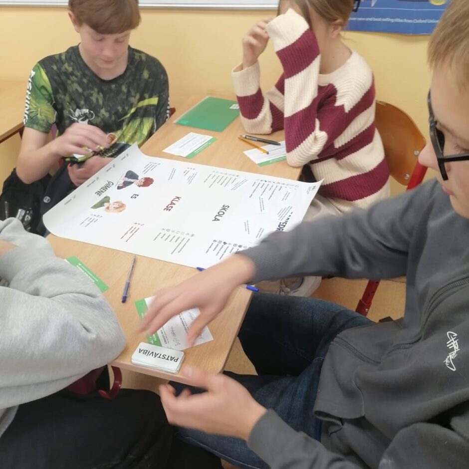 7.ab klases STEM nodarbība “Mans viedoklis - mana balss”