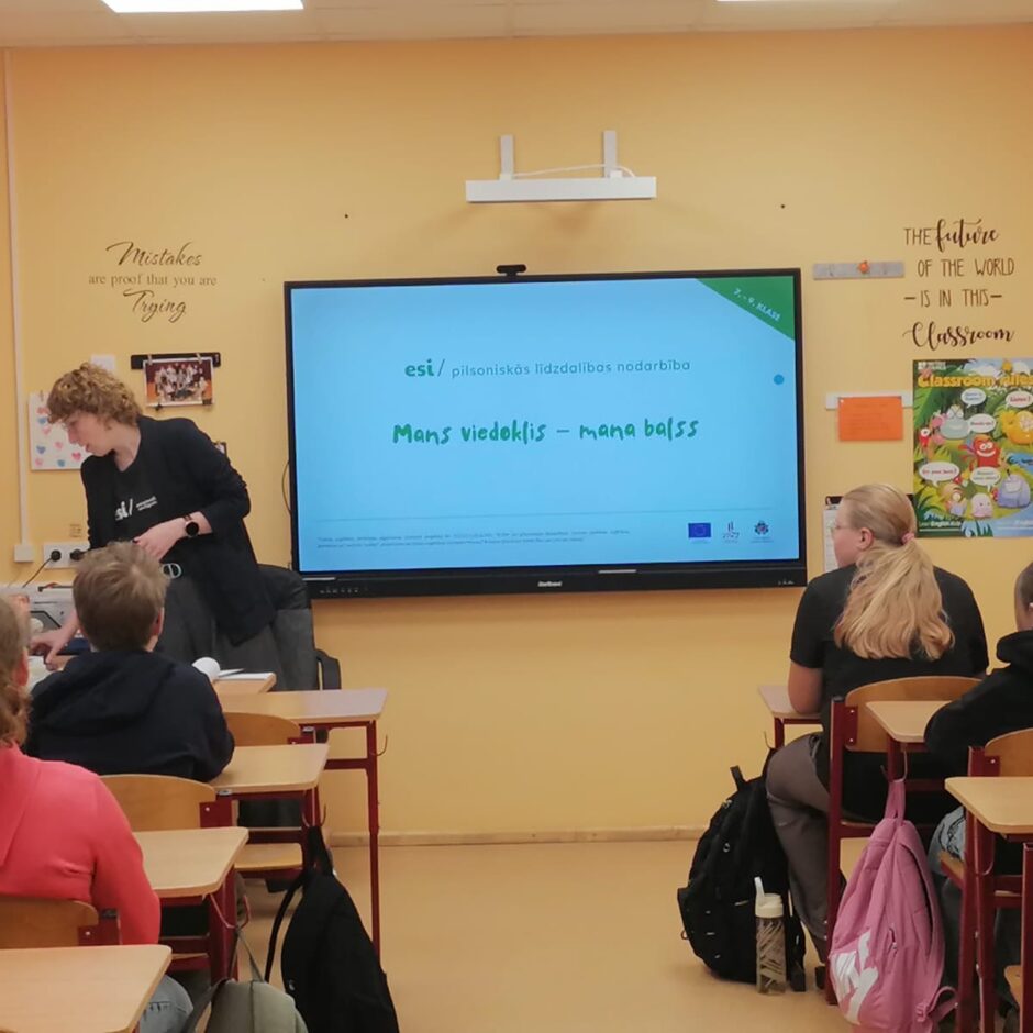 7.ab klases STEM nodarbība “Mans viedoklis - mana balss”